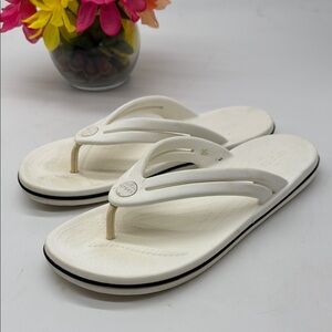 CROCS White Sandals Minimalist Design Size 8 CR7910B